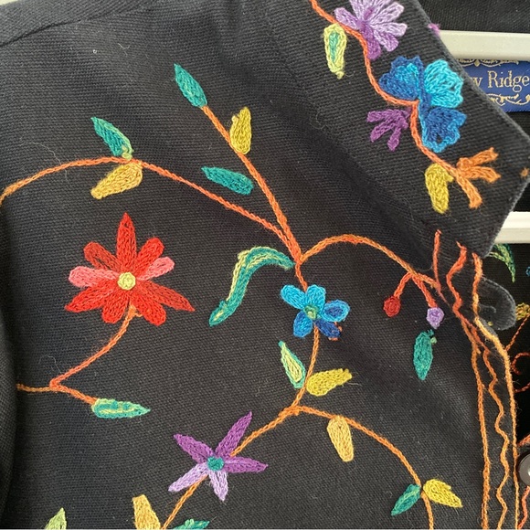 Vintage Willow Ridge Black Floral Embroidered Button Up Jacket - Picture 5 of 7